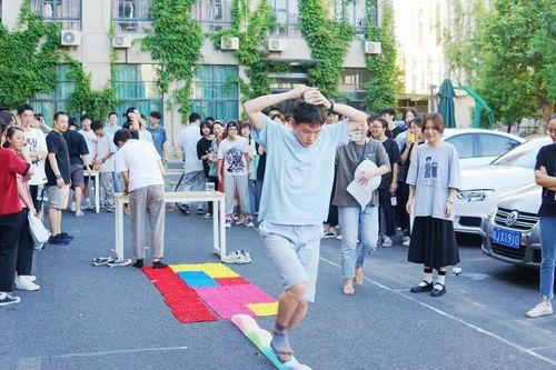 深圳罗湖舞蹈老师吃瓜,揭秘背后真相