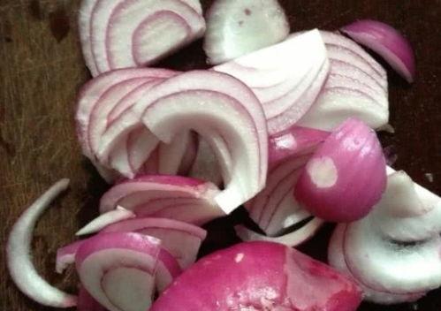 吃二甲双瓜能吃葱吗,合理搭配的饮食建议